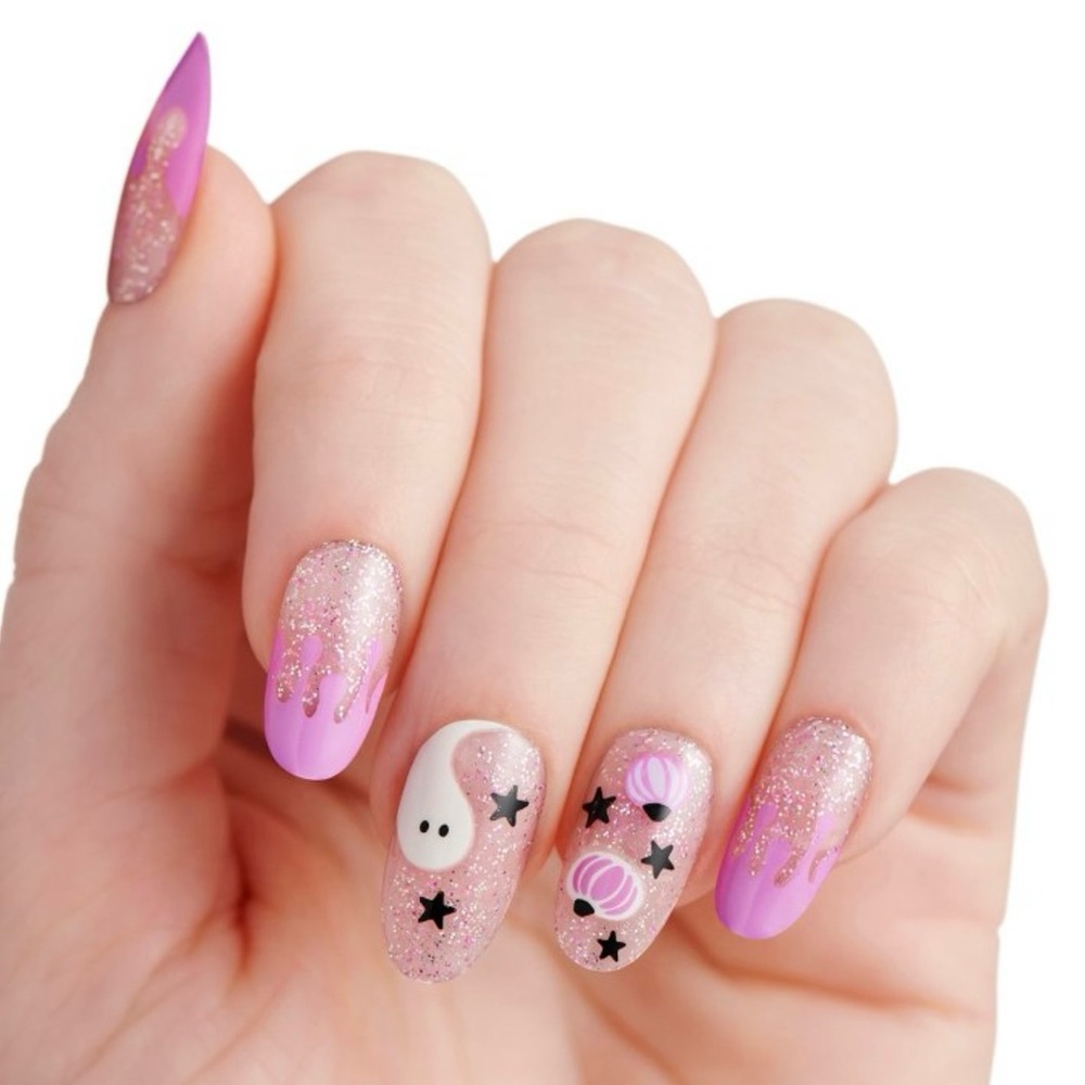 KISS Voguish Fantasy Halloween Nail Set with pumpkins. Brand new! Medium length. - Picture 7 of 10